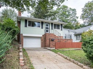 5202 Forest Ave, Maple Heights, OH 44137