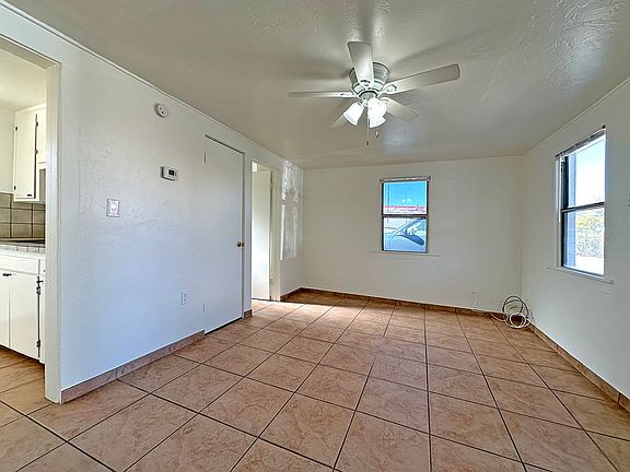 5th image of 3636 E Bellevue St Unit 7