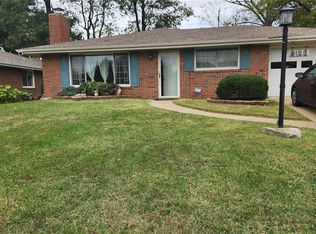 9109 Brownridge Dr, Saint Louis, MO 63114