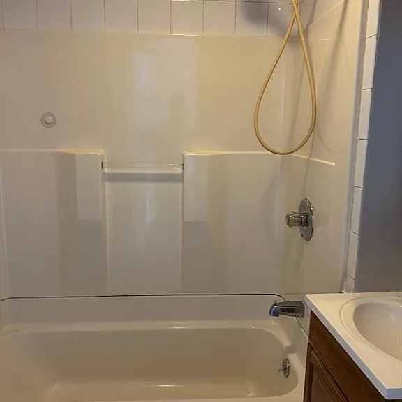 80 Cochran St #3L — Photo 5