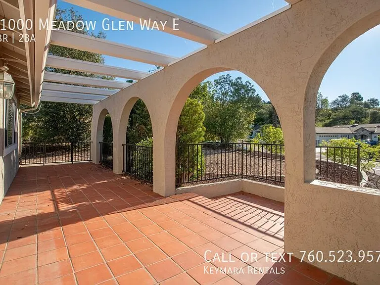 11000 Meadow Glen Way E — Photo 32