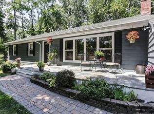 3 Deer Ln, Lincroft, NJ