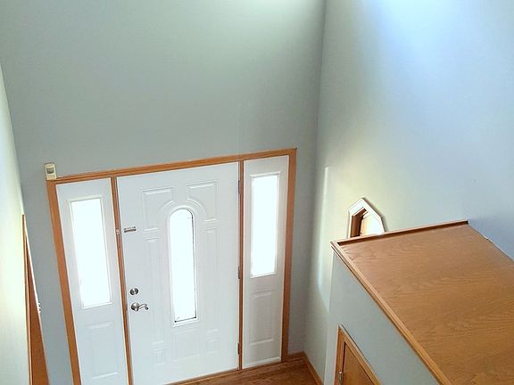 5th image of 9431 S Nora Ave