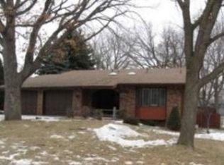 5885 Arthur St NE, Fridley, MN 55432