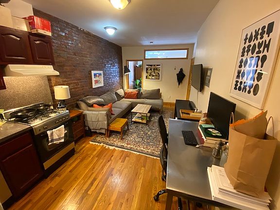 2nd image of 891 Bergen St #1F