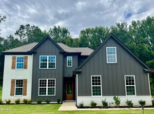 85 Centerline Roper Loop, Byhalia, MS 38611