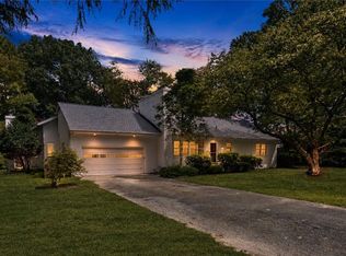 1816 N Alanton Dr, Virginia Beach, VA 23454