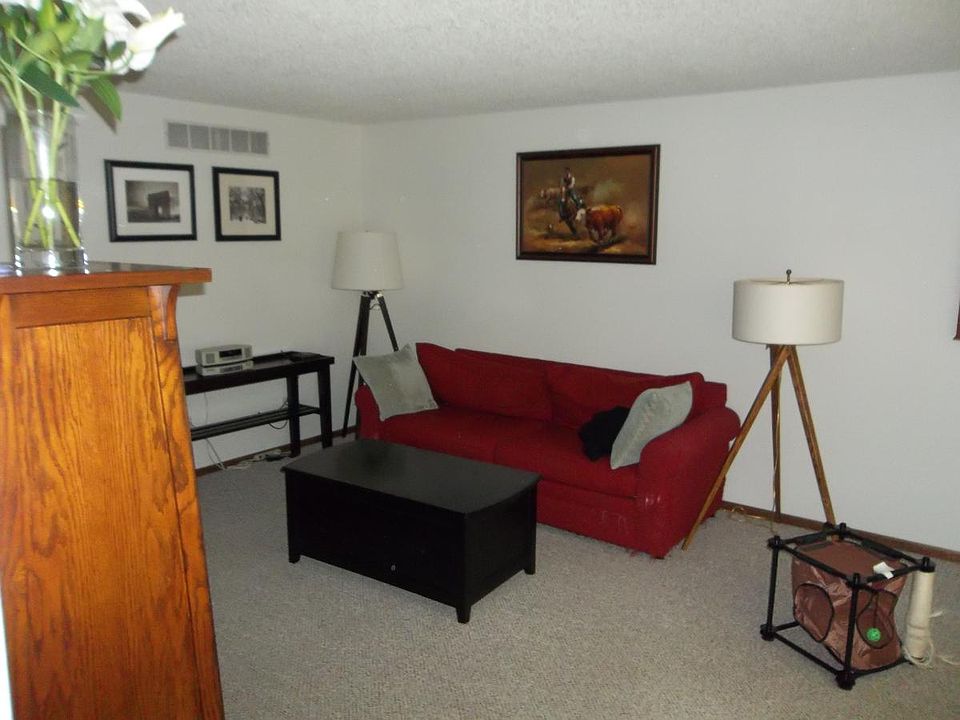 2nd image of 2238 Taylor Dr