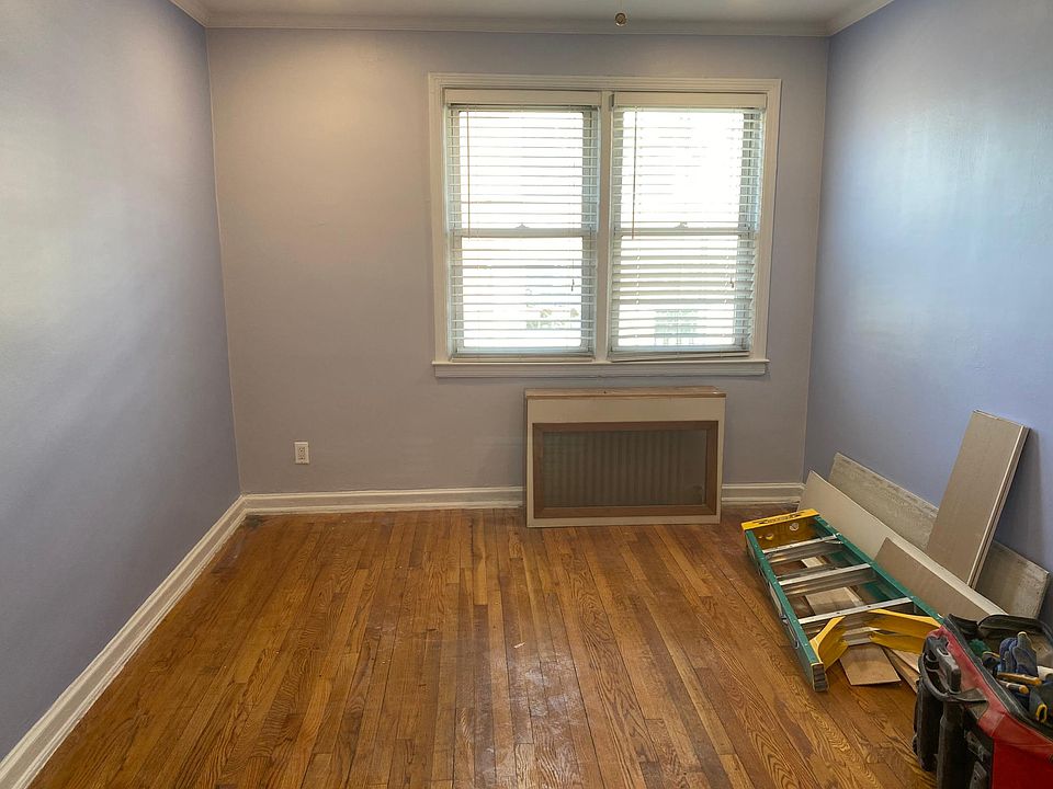 2nd image of 1726 Troutman St Floor 2