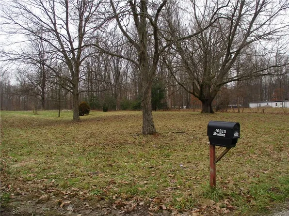 10263 W Base Line Rd, Paragon, IN 46166
