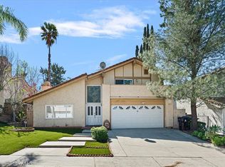 18406 Tuba St, Northridge, CA 91325