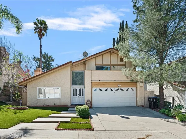 18406 Tuba St, Northridge, CA 91325