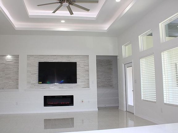5th image of 6814 Woodlands Ave