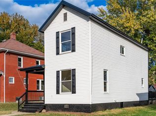 736 Homewood Ave, Zanesville, OH 43701