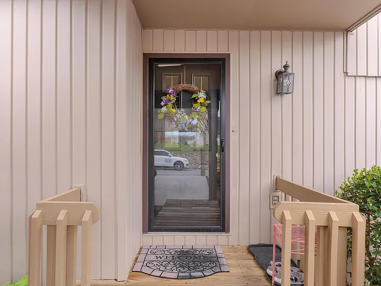 1060 Pebble Dr — Photo 23