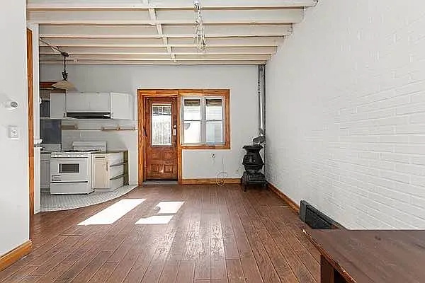 Rented by TorsX Inc | media 1