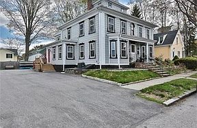 1st image of 35 Broad St