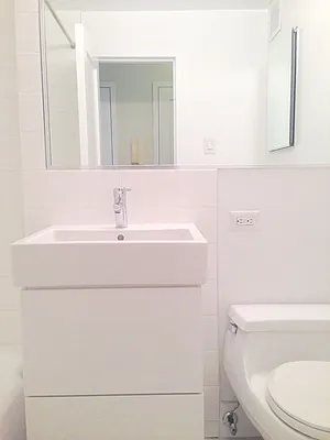 Rented by Stonehenge NYC LLC | media 5