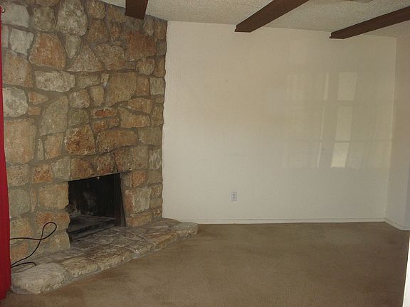 3rd image of 2616 N Ann Arbor Ave APT 114