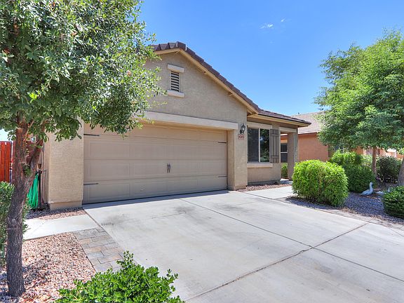 3rd image of 42472 W Monteverde Dr