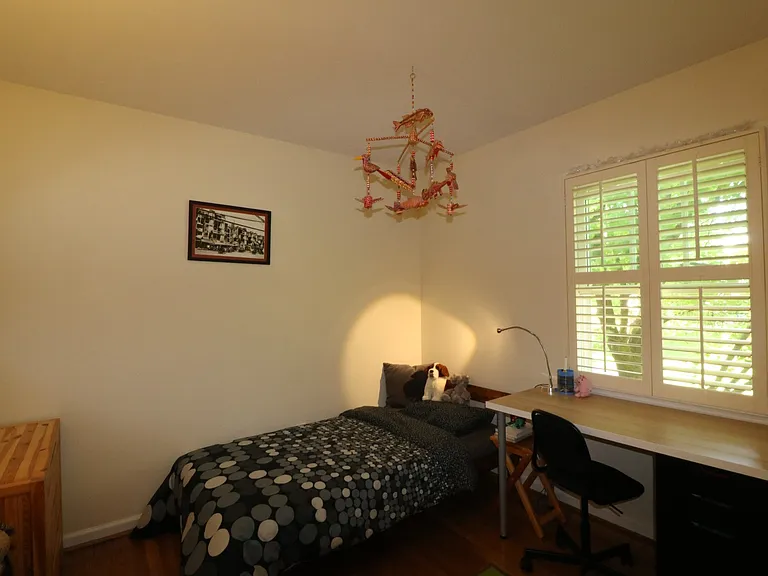 6703 Rannoch Rd — Photo 30