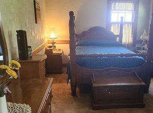8664 Armbrust Rd, Manito, IL 61546