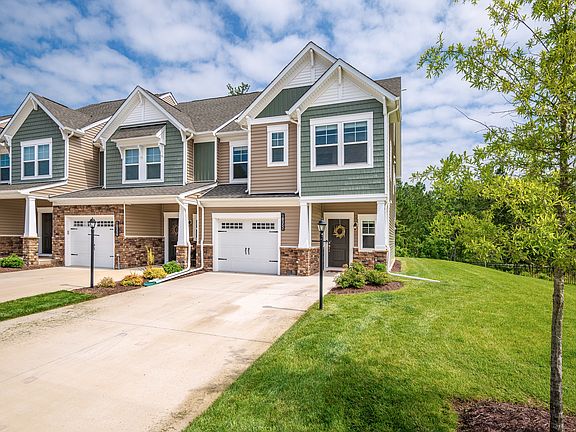 3rd image of 18352 Palisades Ct