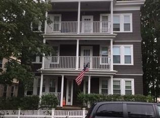 23 Saranac St, Dorchester, MA 02122