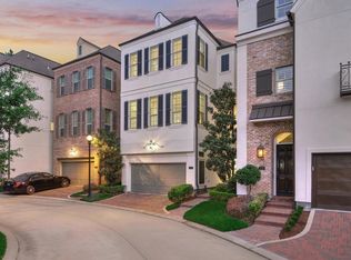 122 Gateway Park Pl, Spring, TX 77380