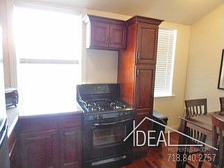 2nd image of 158 18th St APT 2