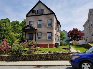 95 Bradford Ave, Haverhill, MA 01835