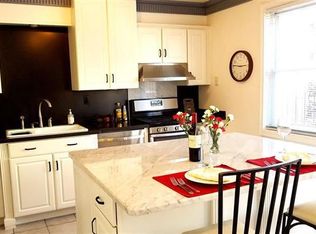 222 Grand St #1, Jersey City, NJ 07302