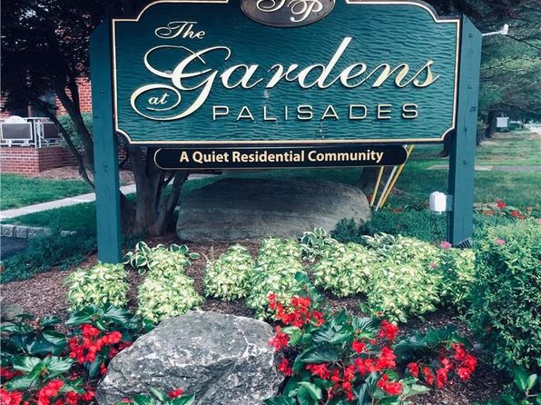 5 Brevoort Dr APT 2E