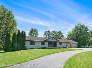 4040 E Grand River Ave, Portland, MI 48875