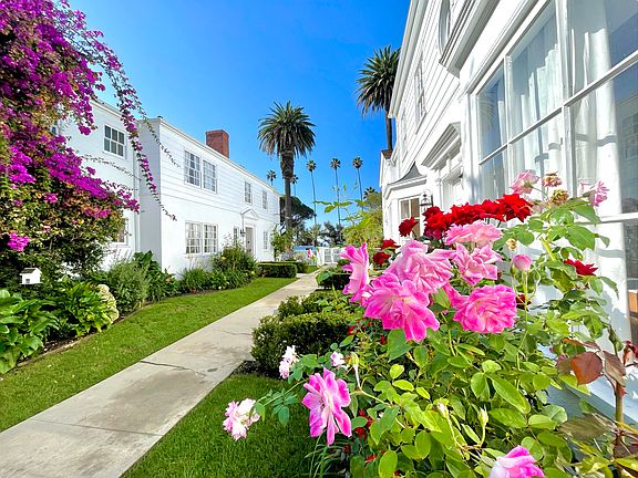 4th image of 423 Ocean Ave #14