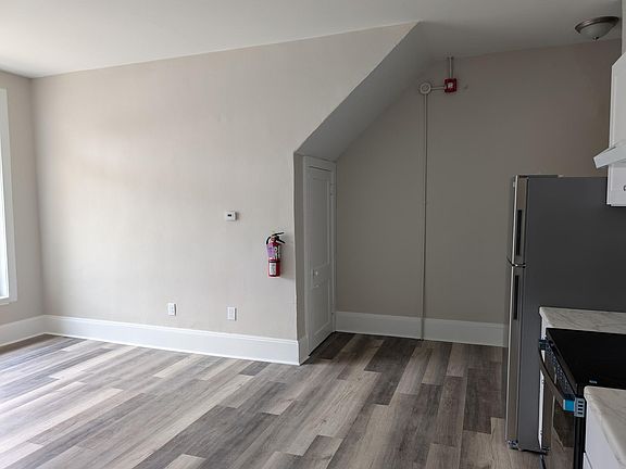 2nd image of 301 W Evesham Ave #305-A