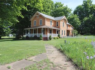 601 Douglas St, Mannsville, NY 13661