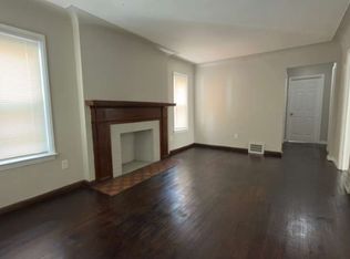 8276 Sussex St, Detroit, MI 48228