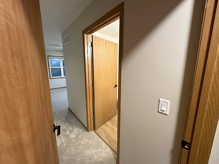2046 Cliff Alex Ct S #4 — Photo 37
