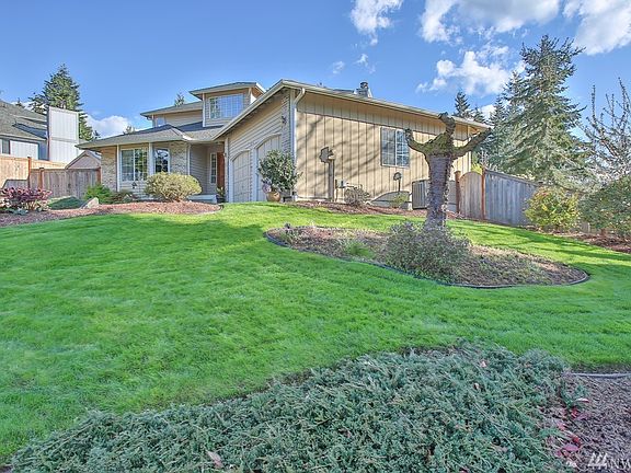 2nd image of 3034 28th Ave SE