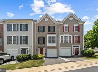 7341 Ardglass Dr, Lorton, VA 22079