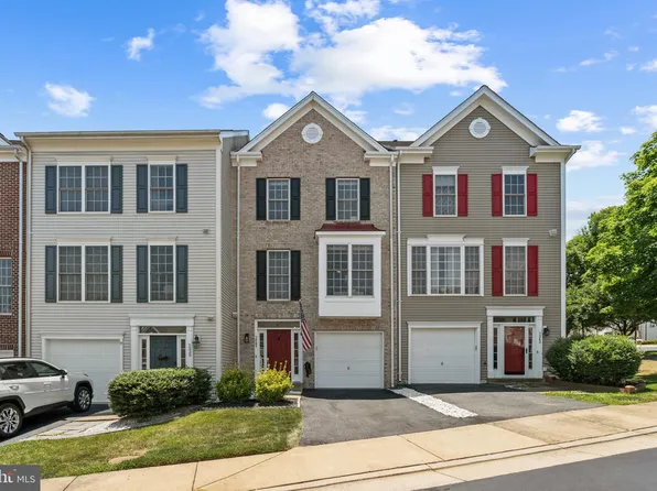 7341 Ardglass Dr, Lorton, VA 22079