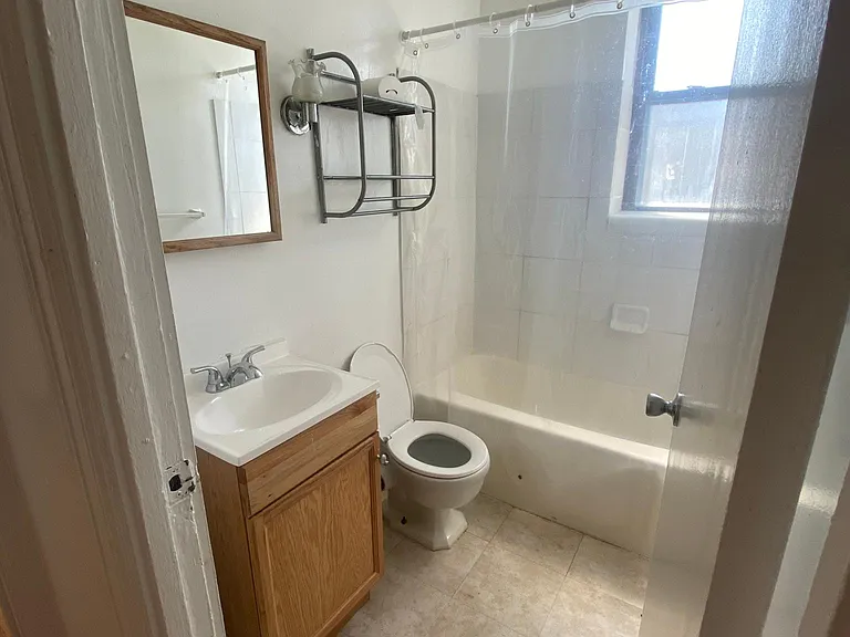 2145 Wightman St — Photo 5