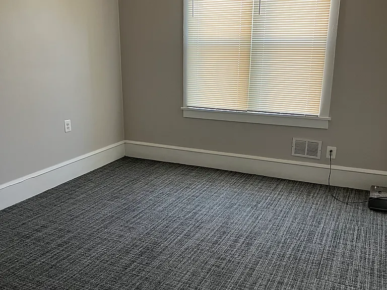 825 N Broad St — Photo 6