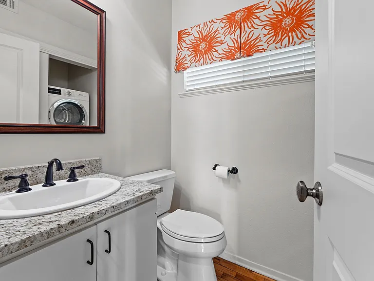 409 E 38th St #305 — Photo 12
