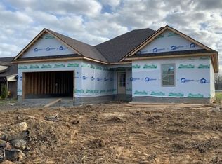 162 Blue Sky Ct, Tullahoma, TN 37388