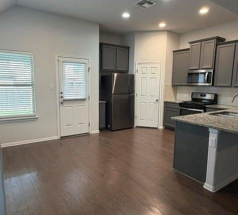 4th image of 13505 Mariscan St