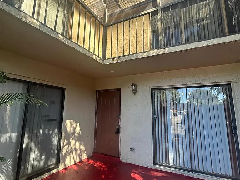 5821 Swordfish Ct #B — Photo 10