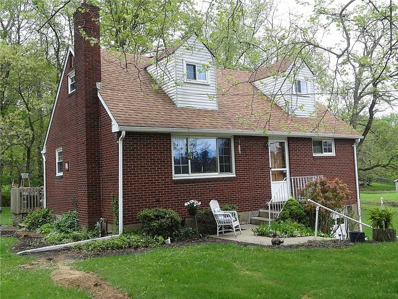 1st image of 233 Brookwood Rd