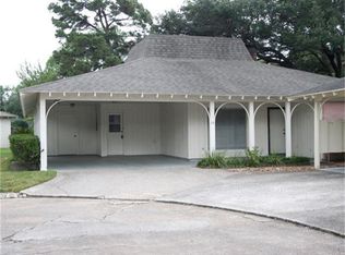 28 W Champions Colony, Houston, TX 77069